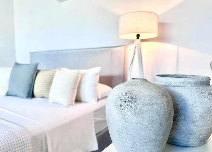 Almihauss - Adults Only * 阿凡投