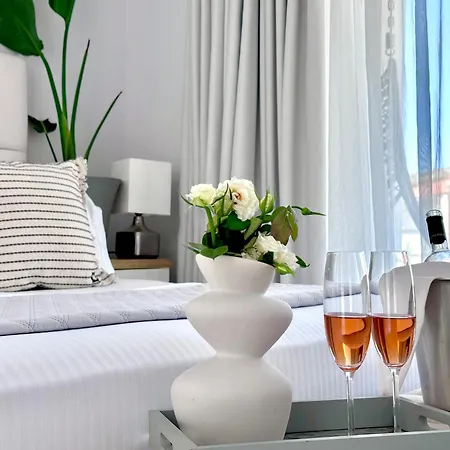 Almihauss - Adults Only * Afándu