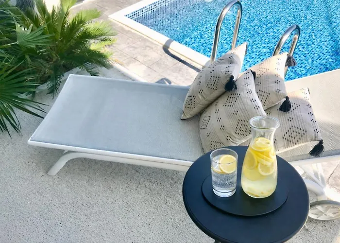 Villa Almihauss - Adults Only