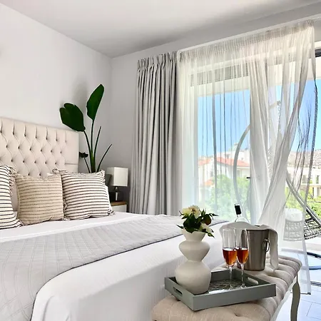 Almihauss - Adults Only * Afantou