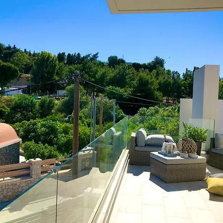 Almihauss - Adults Only *