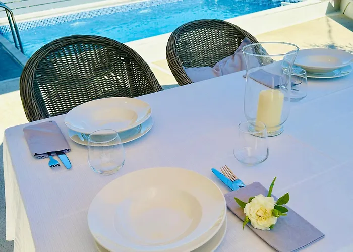 빌라 Almihauss - Adults Only 아판토우